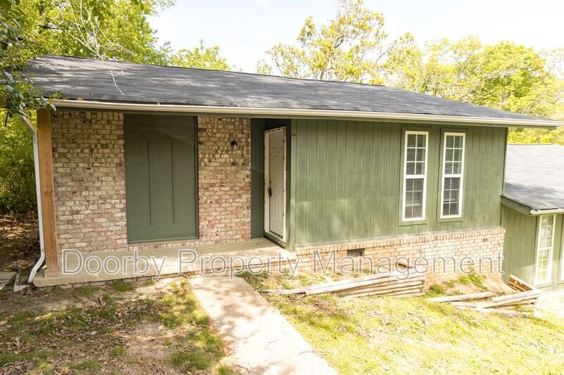 901 Forest Dale Ln in Chattanooga, TN - Building Photo