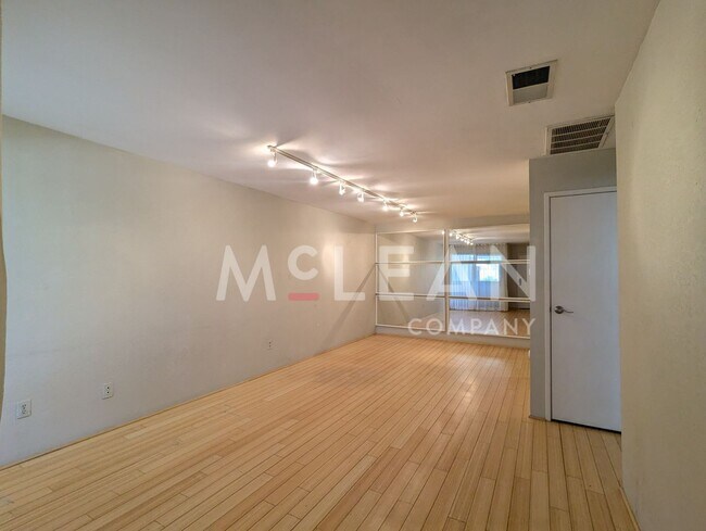 property at 2825 N Los Felices Rd