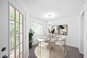 Ivy Hills Living Spaces in Cincinnati, OH - Building Photo - Building Photo
