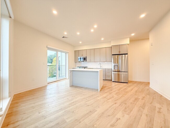 500 Talbot Ave in Boston, MA - Building Photo - Building Photo