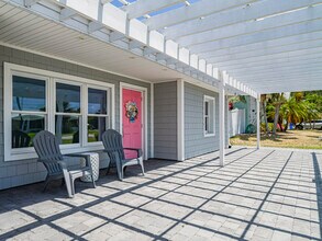13630 N Indian River Dr in Sebastian, FL - Building Photo - Building Photo