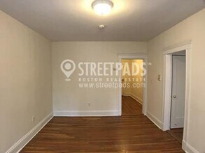22 Chauncy St in Cambridge, MA - Building Photo - Building Photo