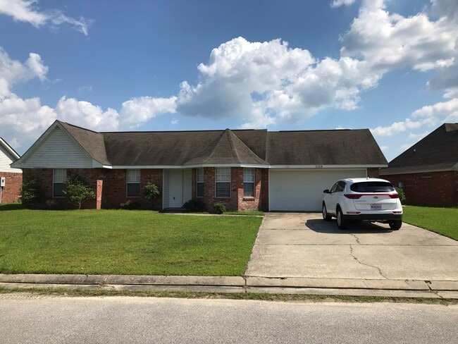 2204 Irma circle in Ocean Springs, MS - Building Photo - Building Photo