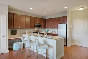 Greylyn Estates in Charlotte, NC - Building Photo