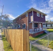 2400 Annette St in New Orleans, LA - Building Photo