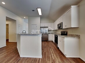 5429 Caribou Ridge Dr in Watauga, TX - Building Photo - Building Photo