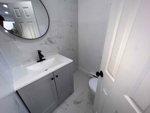 3 Meadow Ct in Smithfield, RI - Building Photo - Building Photo