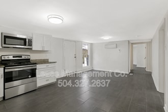 3700 S Liberty St in New Orleans, LA - Building Photo - Building Photo