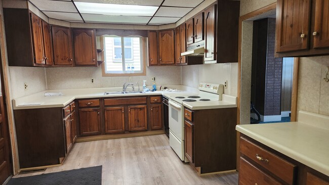 615 Bigler Ave in Clearfield, PA - Foto de edificio - Building Photo