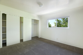 633 Couper Dr, Unit 1 in San Luis Obispo, CA - Building Photo - Building Photo