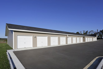 Welco West in St. Peter, MN - Foto de edificio - Building Photo
