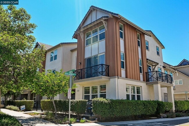 2378 Carbondale Way in Dublin, CA - Foto de edificio - Building Photo