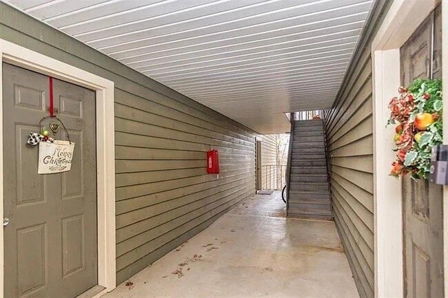 4630 Vinings Central Run SE in Atlanta, GA - Building Photo - Building Photo