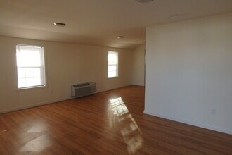 910 S Virginia St-Unit -A in Amarillo, TX - Building Photo - Building Photo