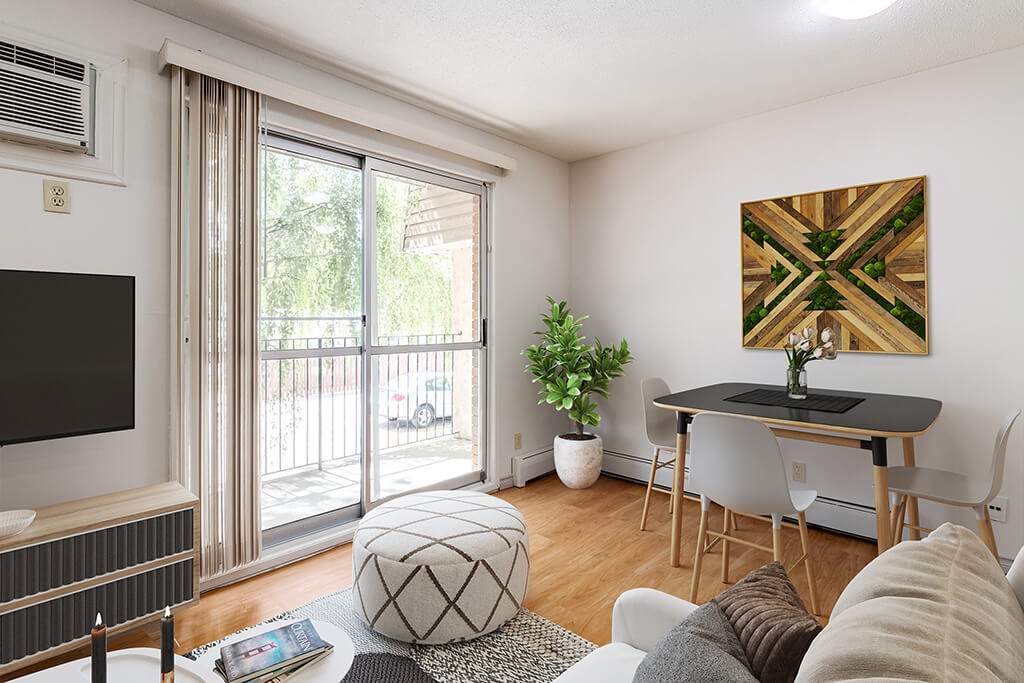 Kosmo Apartments in Lethbridge, AB - Building Photo
