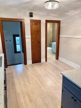 704 N Grandview Blvd in Waukesha, WI - Building Photo - Building Photo