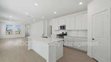 9130 Colonel Trl in Seguin, TX - Building Photo - Building Photo