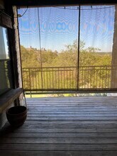 8200 Neely Dr, Unit 126 in Austin, TX - Building Photo - Building Photo