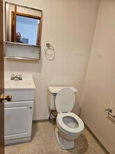 1600 Fischer Ave in Mckinleyville, CA - Building Photo - Building Photo