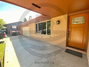 47 Cornell Dr in Longmont, CO - Building Photo - Building Photo