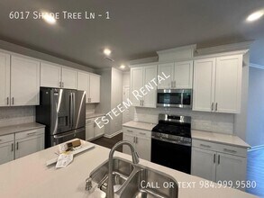 6017 Shade Tree Ln in Durham, NC - Building Photo - Building Photo