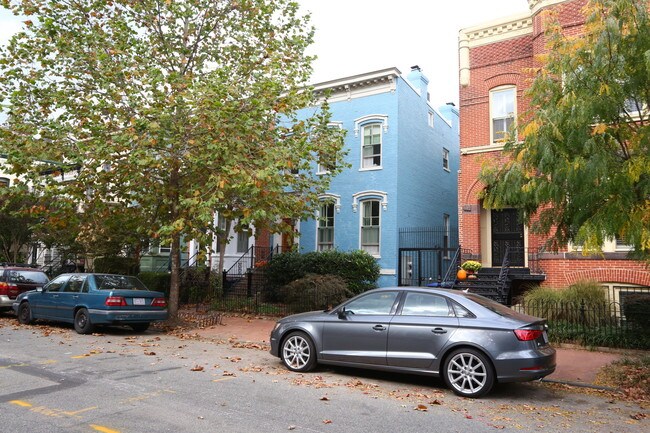 614 A St SE in Washington, DC - Building Photo - Building Photo