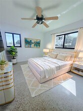 9300 SW 52nd Terrace in Miami, FL - Building Photo - Building Photo