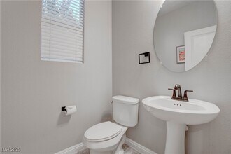 3108 Zara Ave in Henderson, NV - Building Photo - Building Photo