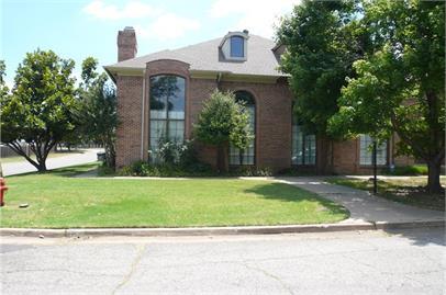 2200 NW 49th St