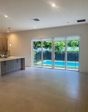 3586 Franklin Ave in Miami, FL - Building Photo - Building Photo