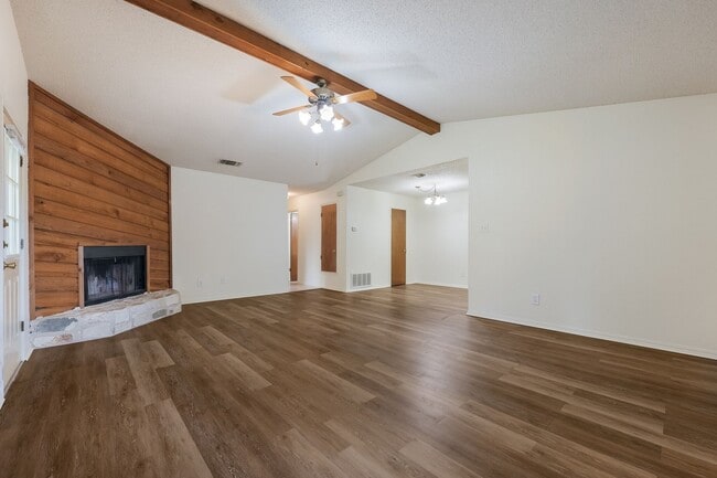 property at 2109 Holly Springs Dr
