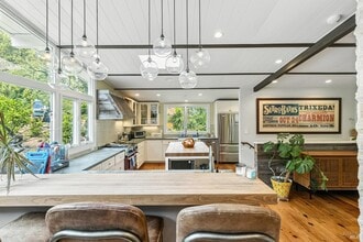31 Glen Dr in Mill Valley, CA - Building Photo - Building Photo