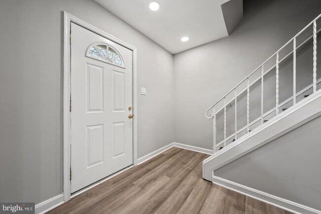 14853 Bodley Square in Centreville, VA - Building Photo - Building Photo