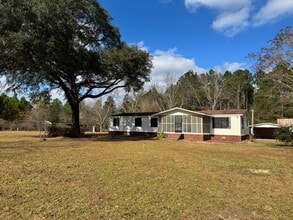 6521 Hwy 196 W in Ft Stewart, GA - Building Photo - Building Photo