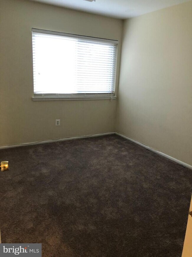 10245 Prince Pl-Unit -29-108 in Largo, MD - Building Photo - Building Photo