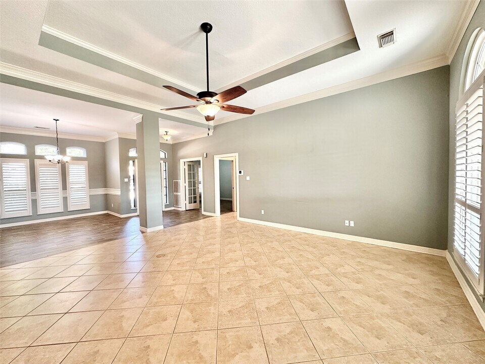 14515 Muirfield Ln in Houston, TX - Building Photo