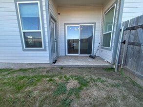 Room in House on Wellspring Loop in Round Rock, TX - Building Photo - Building Photo