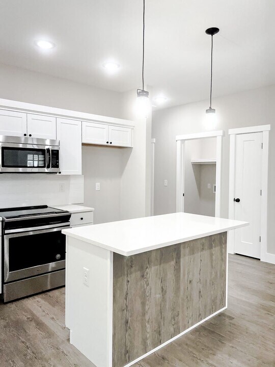 138 Hadden Ave in Duncan, SC - Building Photo