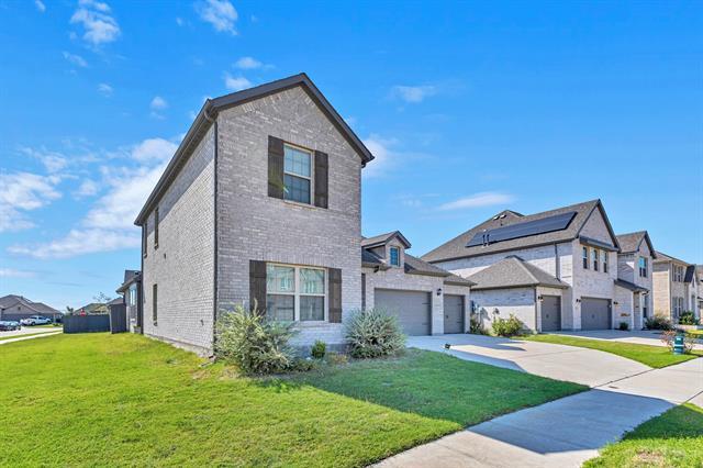 6934 Pampas Pl in Venus, TX - Building Photo - Building Photo