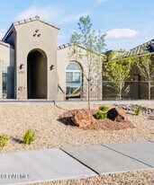 253 Adamtowne Dr in El Paso, TX - Building Photo