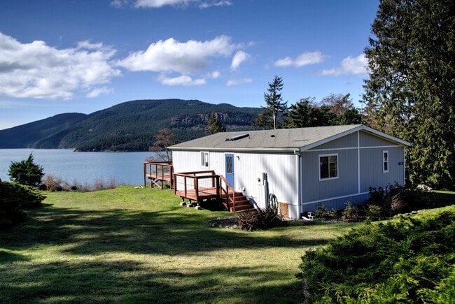 property at 5170 W Shore Rd