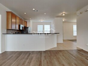 2006 Overview Dr in Forney, TX - Building Photo - Building Photo