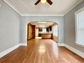 925 Fleming Ave in Muskegon, MI - Building Photo - Building Photo