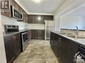 339 Pumpkinseed Cres in Ottawa, ON - Building Photo - Building Photo