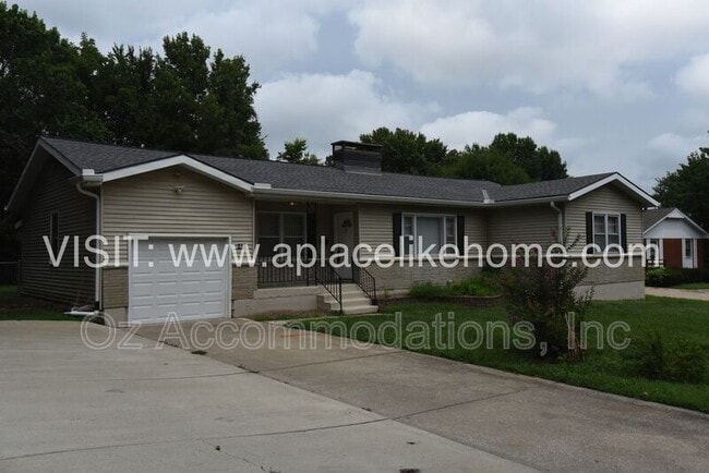 property at 518 SE 3rd St
