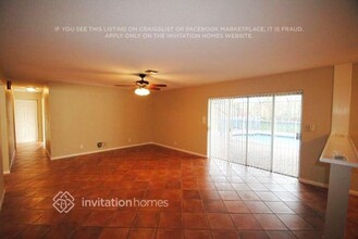 10274 Ramblewood Dr in Coral Springs, FL - Building Photo - Building Photo