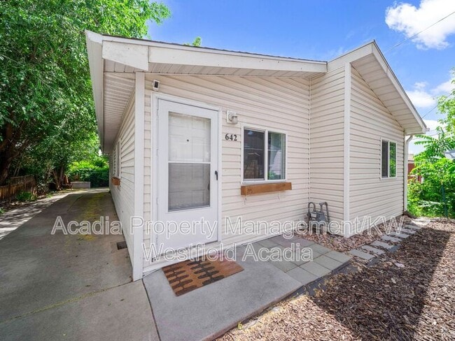 property at 642 Harmony Ct