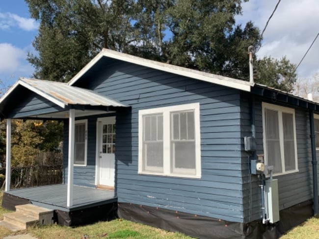 911 E Ash St in Crowley, LA - Building Photo - Building Photo
