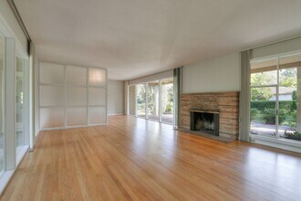 14691 Horseshoe Dr in Saratoga, CA - Building Photo - Building Photo