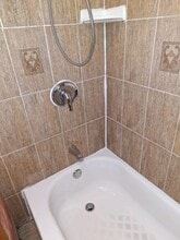 362 Brunswick Ave, Unit Unit 2a in Trenton, NJ - Building Photo - Building Photo